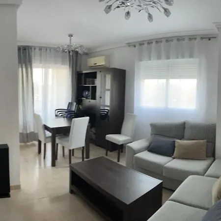 En Primera Linea De Playa Con Vistas Apartment *